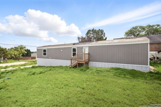 Building Photo - 938 Covered Wagon Rental