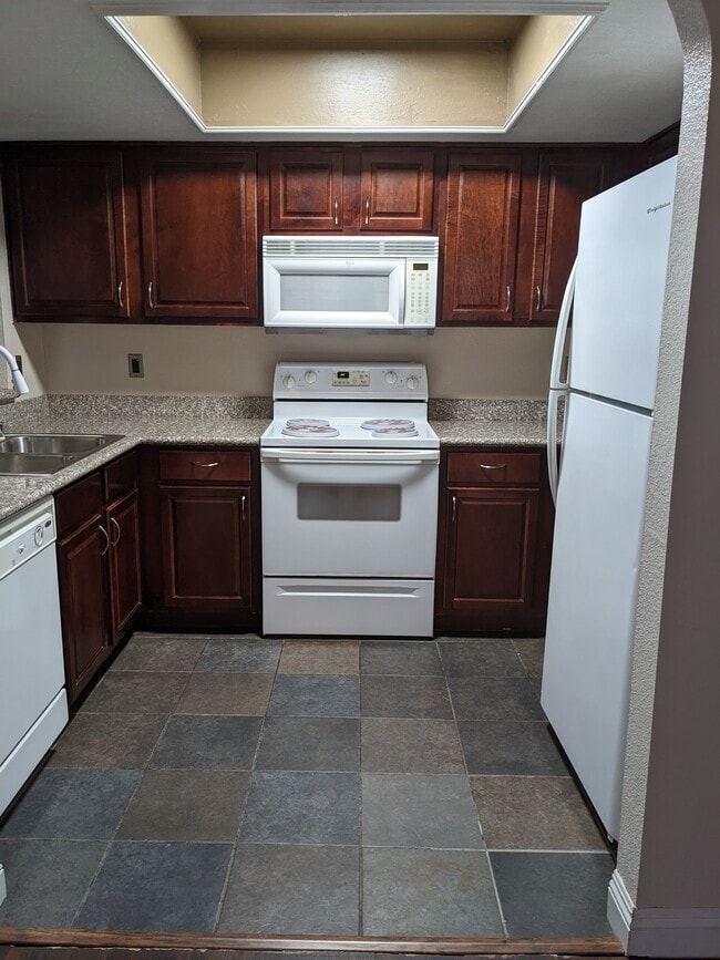 Photo - 111 Bass Dr Unidad A