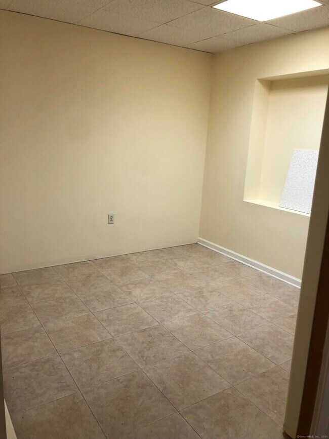 1399 State St Unit 5B