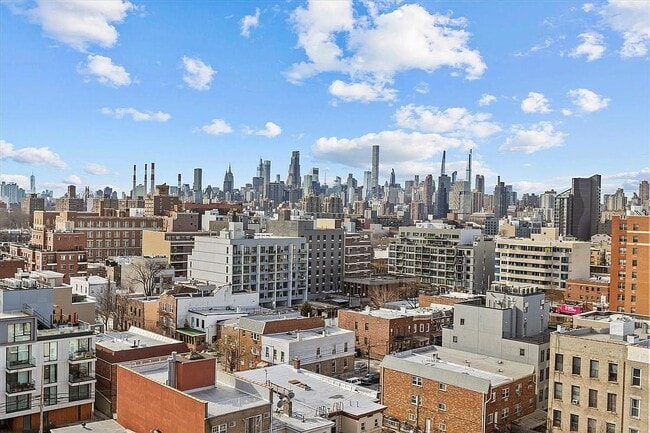 Photo - 23-22 30th Rd Unidad 10j