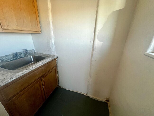 72061-72067 Joshua Ln.