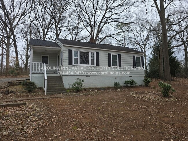 Building Photo - 2711 Beech Nut Rd