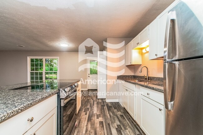 Photo - 1605 Blue Springs Rd