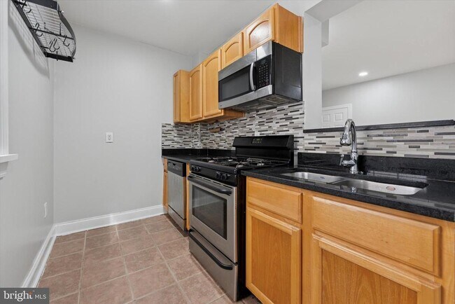 Photo - 1020 S Bouvier St