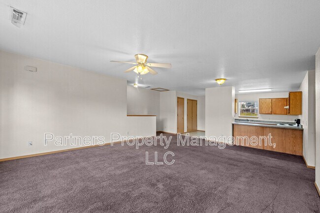 Photo - 858 S Curtis Ave