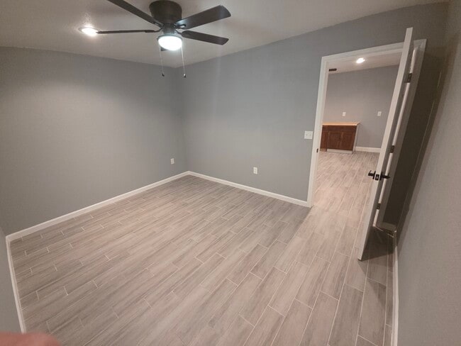 126 Postwood Dr Unidad 126 Postwood Dr #2