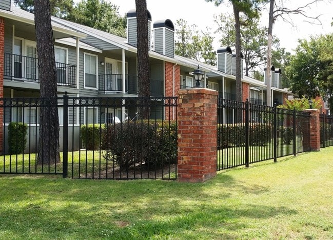 Photo - Timbers of Cranbrook Apartments