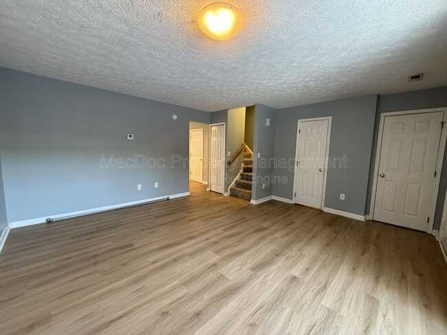 Photo - 10500 Boxmeer Ct