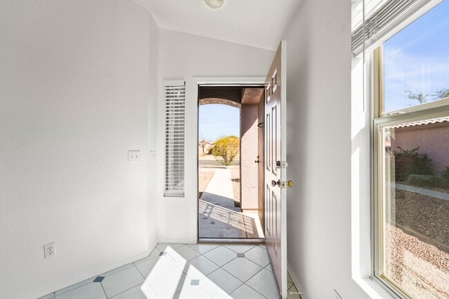 Photo - Prime Surprise Location | 3 Bed, Low-Maintenance Yard + Amenities