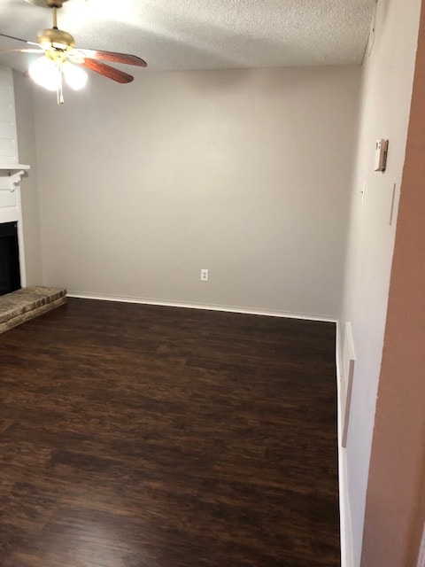 Photo - 909 NW Summercrest Blvd