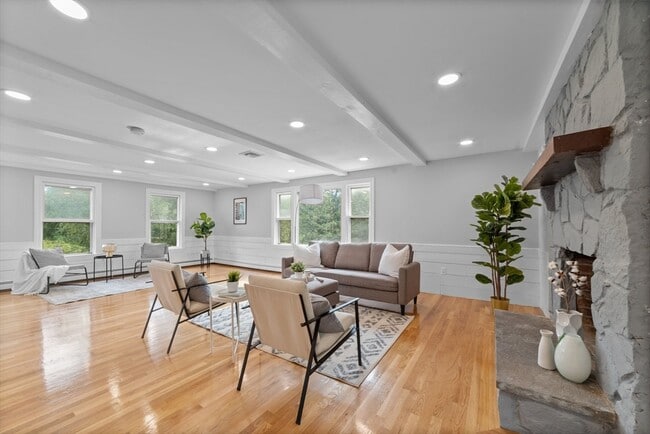 Photo - 73 Arlington St