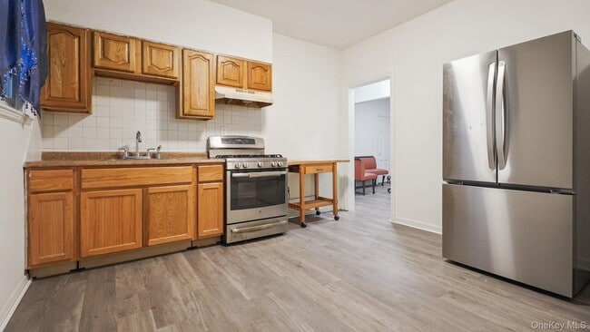 Photo - 252 S Tenth Ave Unit 2R