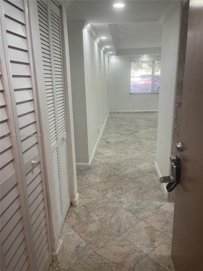 Photo - 4374 NW 9th Ave Unidad 16-1H