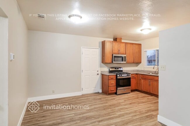 Photo - 316 Grape St