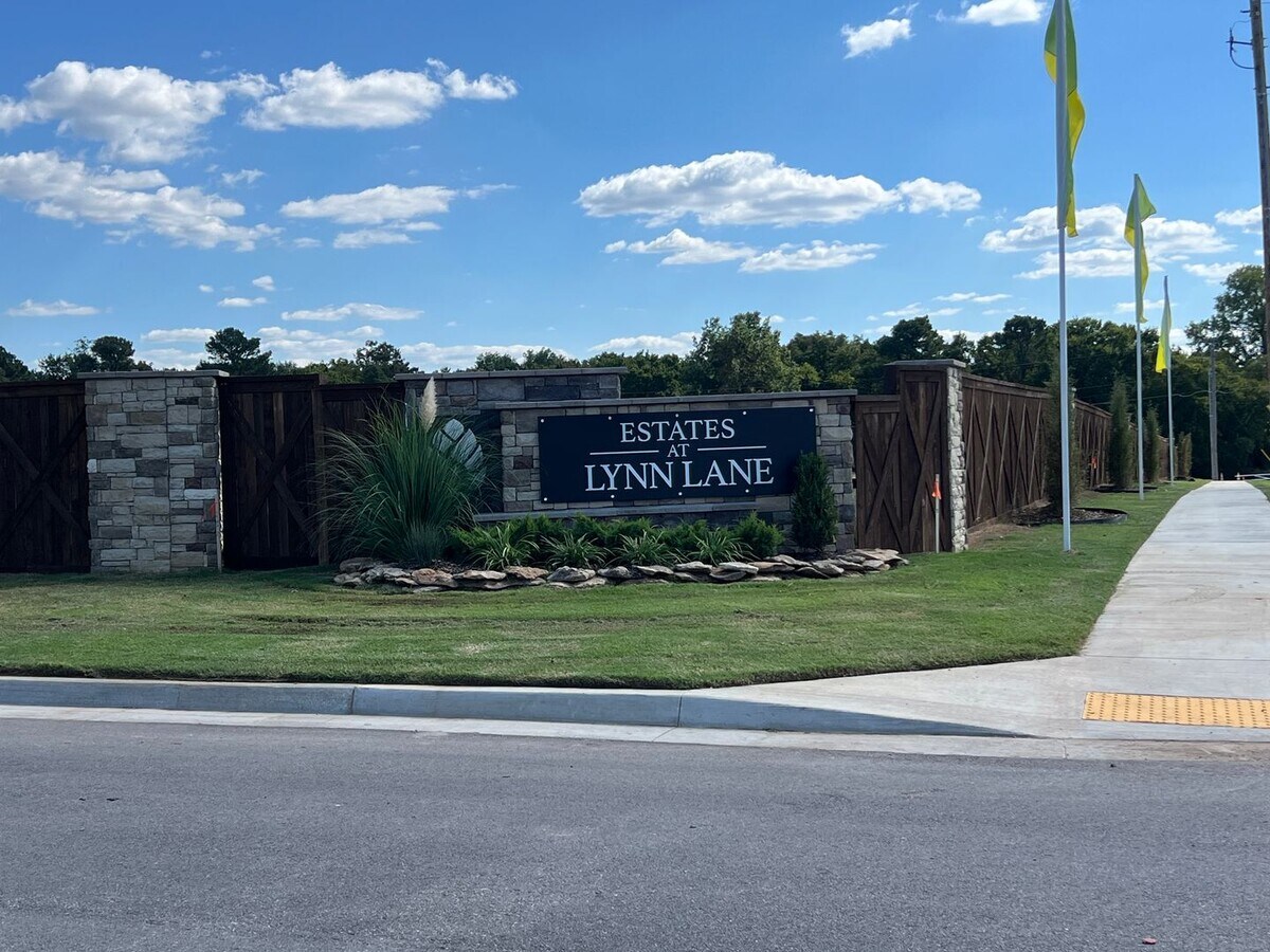 For Lease New Construction Broken Arro... House House Rental in