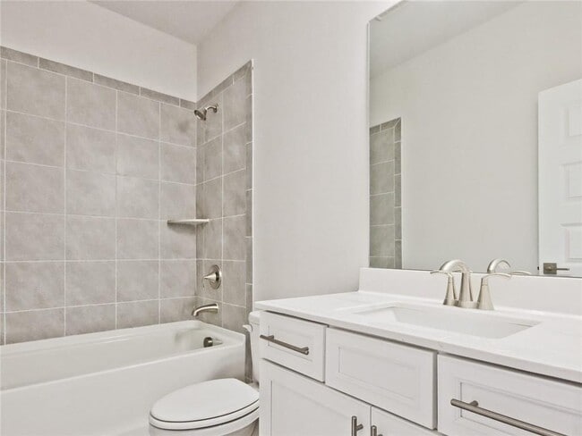 Photo - 1012 Knoxboro Ln