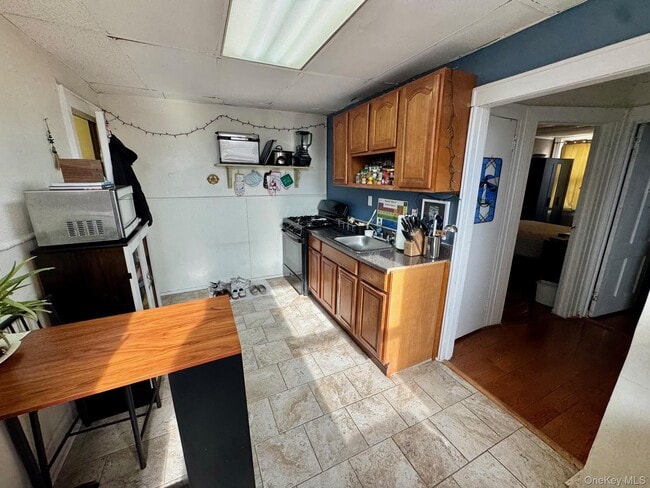 Photo - 342 Broadway Unit Rear