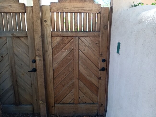 Photo - Charming 2-bedroom, 1-bathroom home! Showings available now! Move in special!!