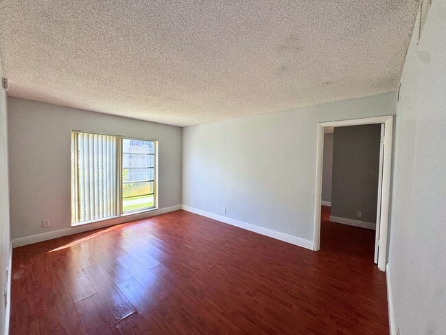 Photo - 4457 Treehouse Ln