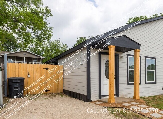 Photo - 203 Park St Unit A