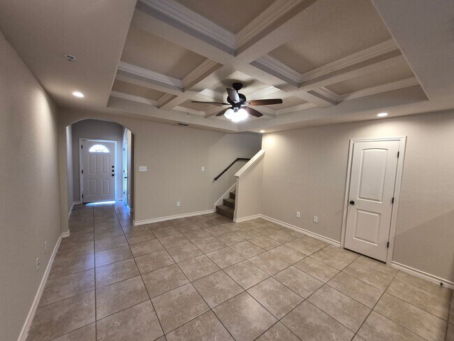 Photo - 6618 Arancione Ave