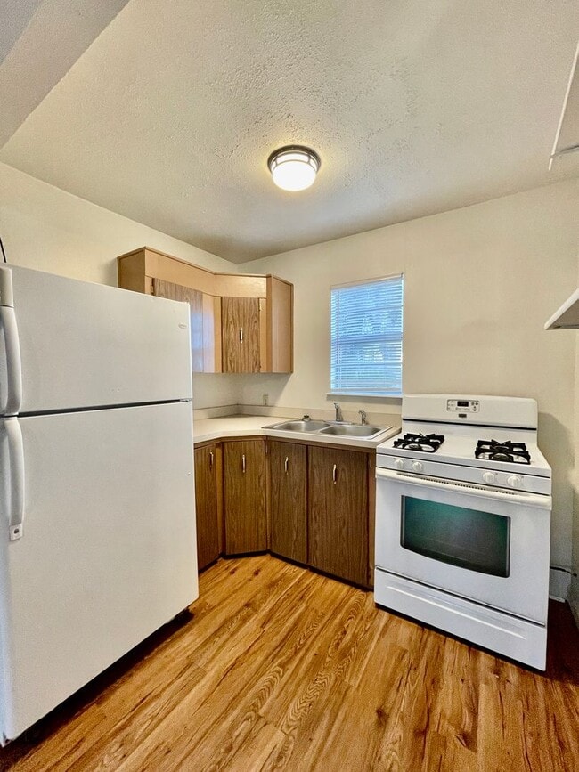 Photo - Studio House for Lease
