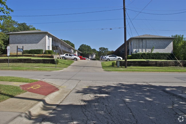 Townhill Oaks - Townhill Oaks