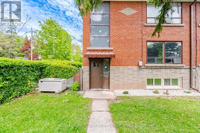 Photo - 203 Nelson St