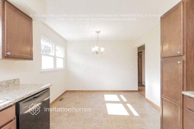 Photo - 301 S Reedwood Dr