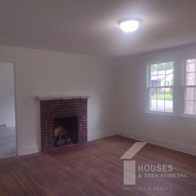 Photo - 130 Ellison St