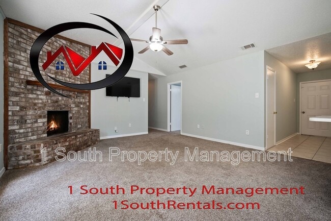 Photo - 1725 Wagon Wheel Dr