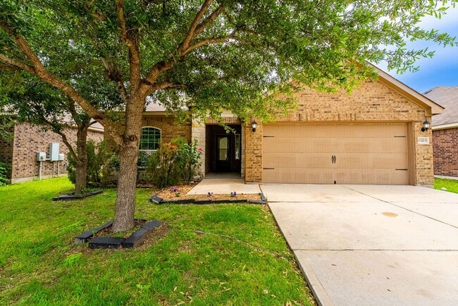 Building Photo - Beautiful 3 bedroom, 2 bathroom home in Manor!!!