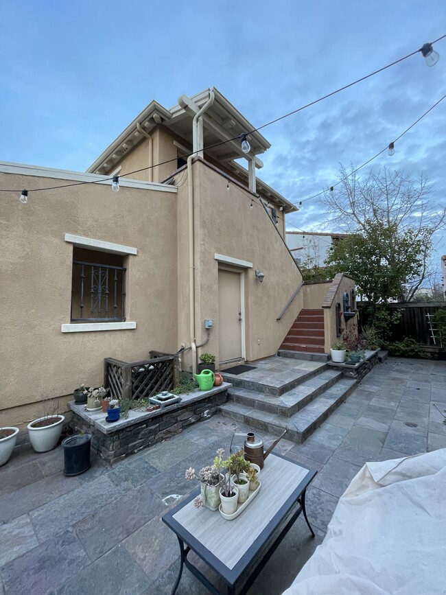 Photo - 2534 Basswood Dr