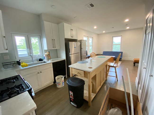 Photo - 2 Buckley Ave