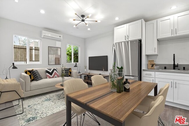 Photo - 1233 Stearns Dr Rental