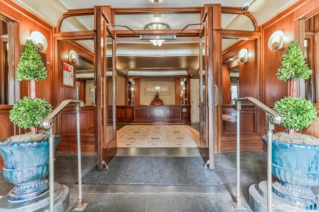 Building Photo - 15 Lafayette Ct Unit 1B