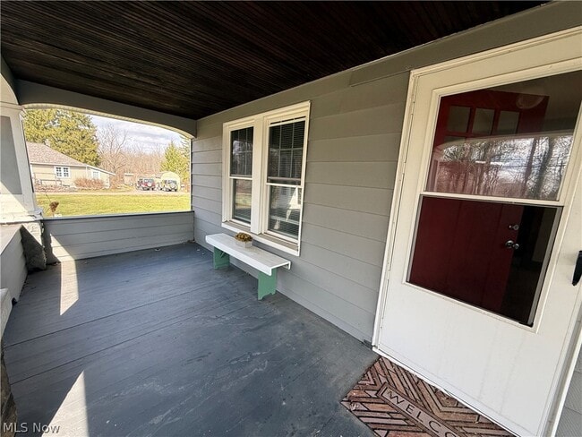 Photo - 364 N Chillicothe Rd