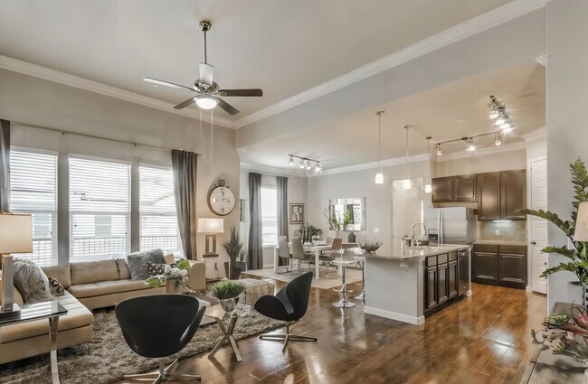 Photo - Where Elegance and Comfort Align! Unidad BEWD