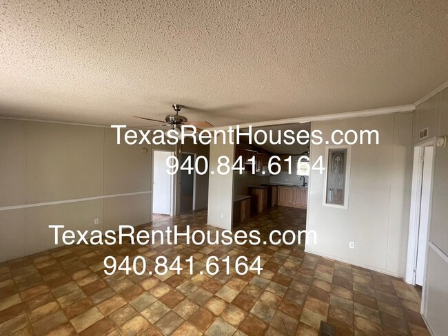 Photo - Country Living on 5 Acres Near Iowa Park