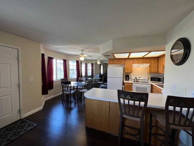 Photo - Two Bedroom Two Bathroom Fully Furnished C...