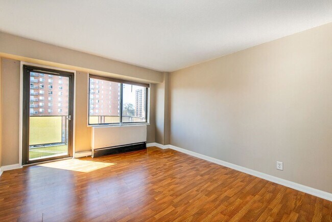 Photo - 150 Overlook Ave Unit 8J