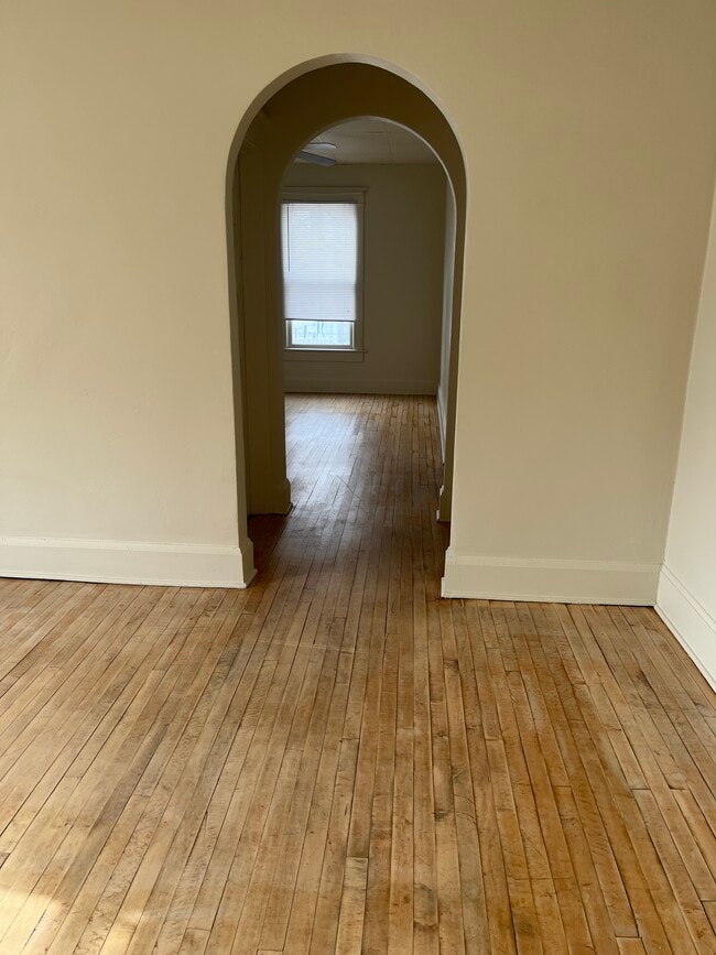 Photo - 807 Dousman St Unit UR