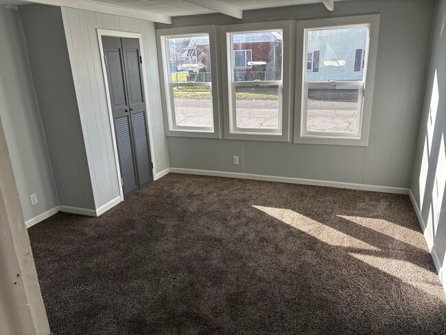 Photo - 418 S Jackson St Unit 1