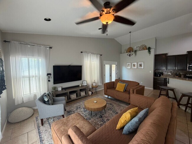 Photo - 1815 Lanette Dr