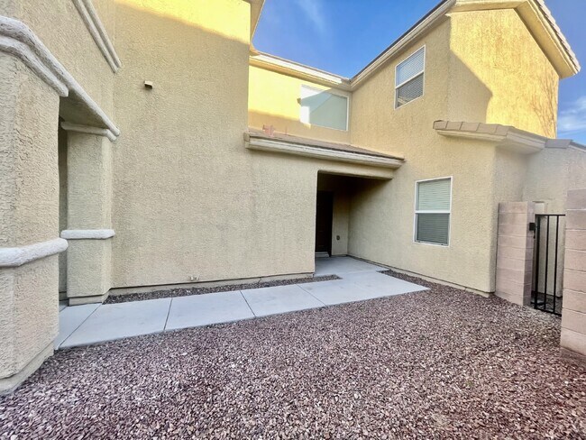 Photo - SPACIOUS 3 BEDROOM + LOFT | SILVERSTONE RANCH | GILCREASE ORCHARD VIEWS