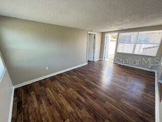 Photo - 2723 W State St