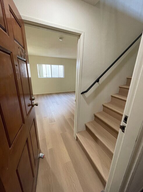 Photo - 12736 Caswell Ave