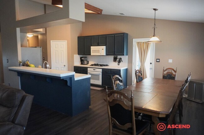 Photo - Beautiful 3 Bedroom + Office Home with a P...