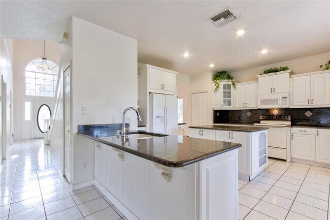 Photo - 4905 Lake Cecile Dr