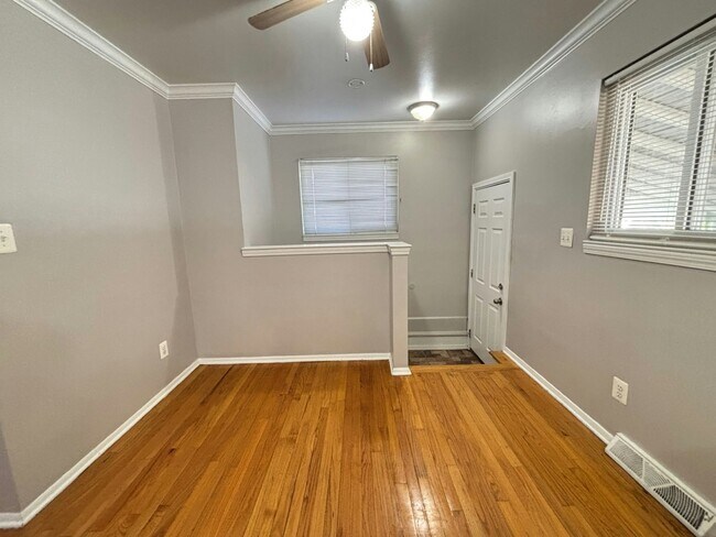 Photo - 1760 E Harry Ave